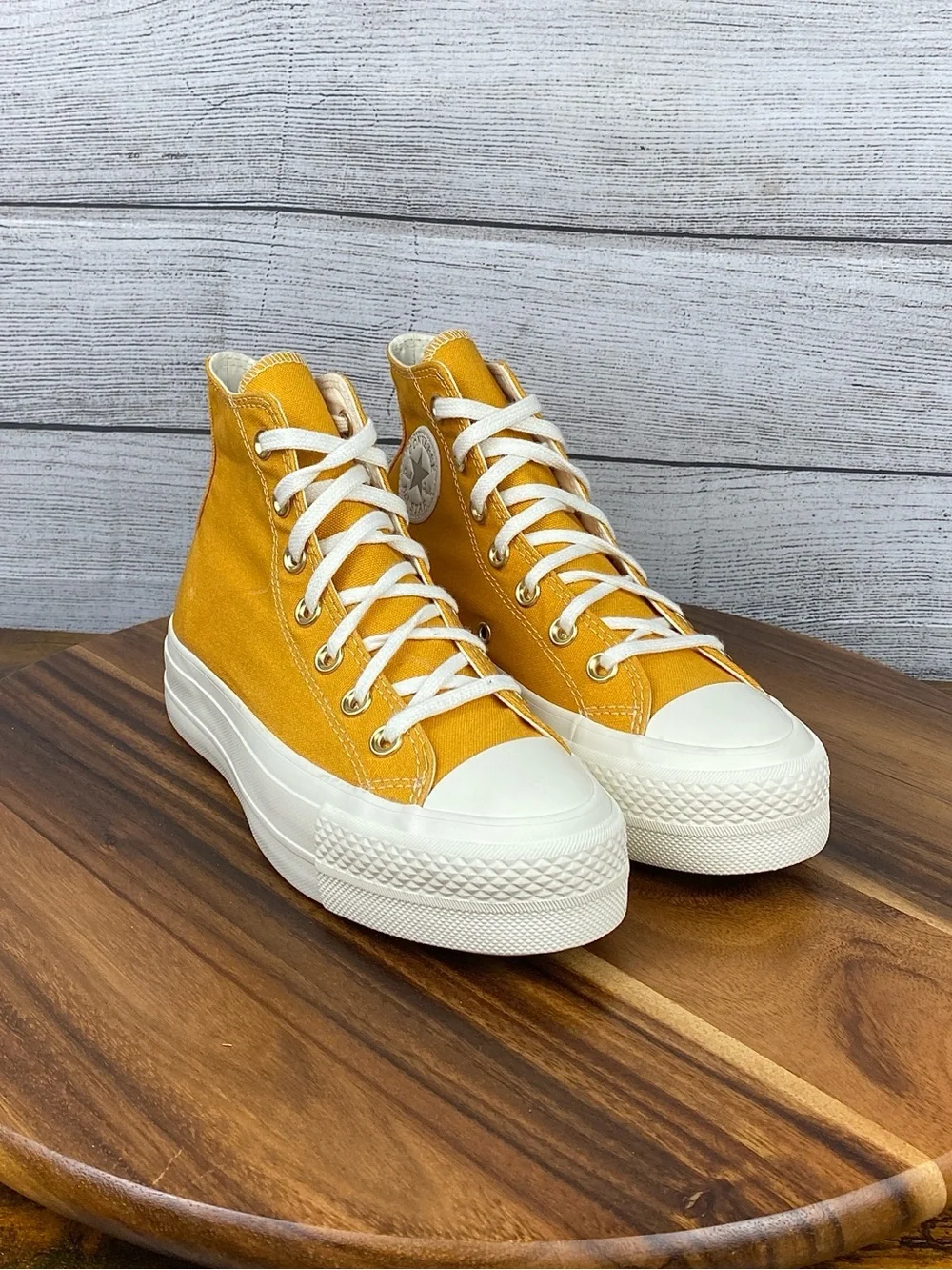 Converse Chuck Taylor All Star Platform High Sunflower Gold Shoe Womens Size 5.5